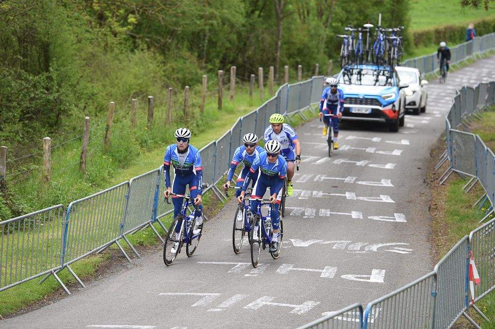 Total Direct Energie riders on the Liege route recon