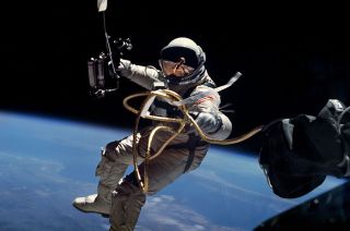 During the EVA (spacewalk), astronaut Ed White was connected to the Gemini 4 capsule by a 25-foot-long umbilical and a 23-foot-long tether.