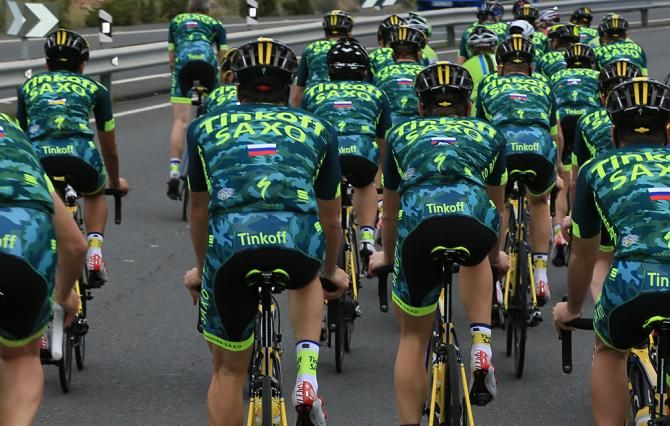 Tinkoff-Saxo training in Gran Canaria