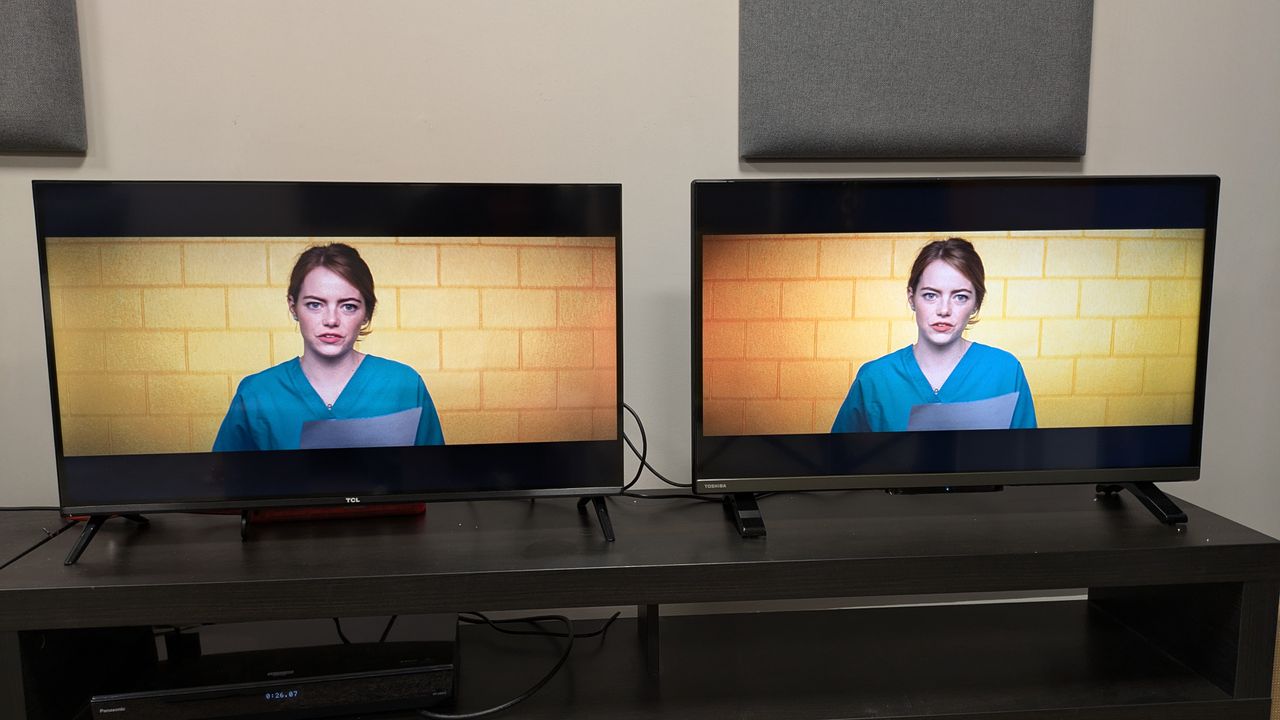 TCL 5400 and Toshiba LF2F53DB with La La Land audition scene in Movie Mode