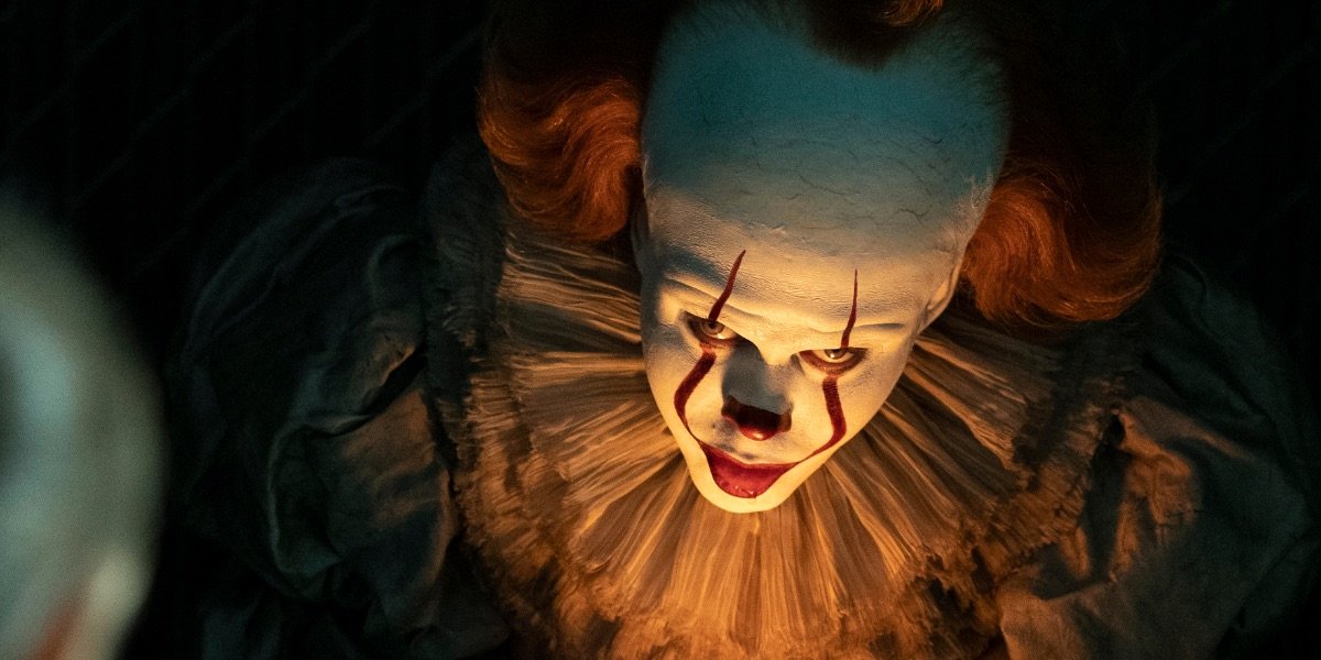 Pennywise with a candle in Chapter Two