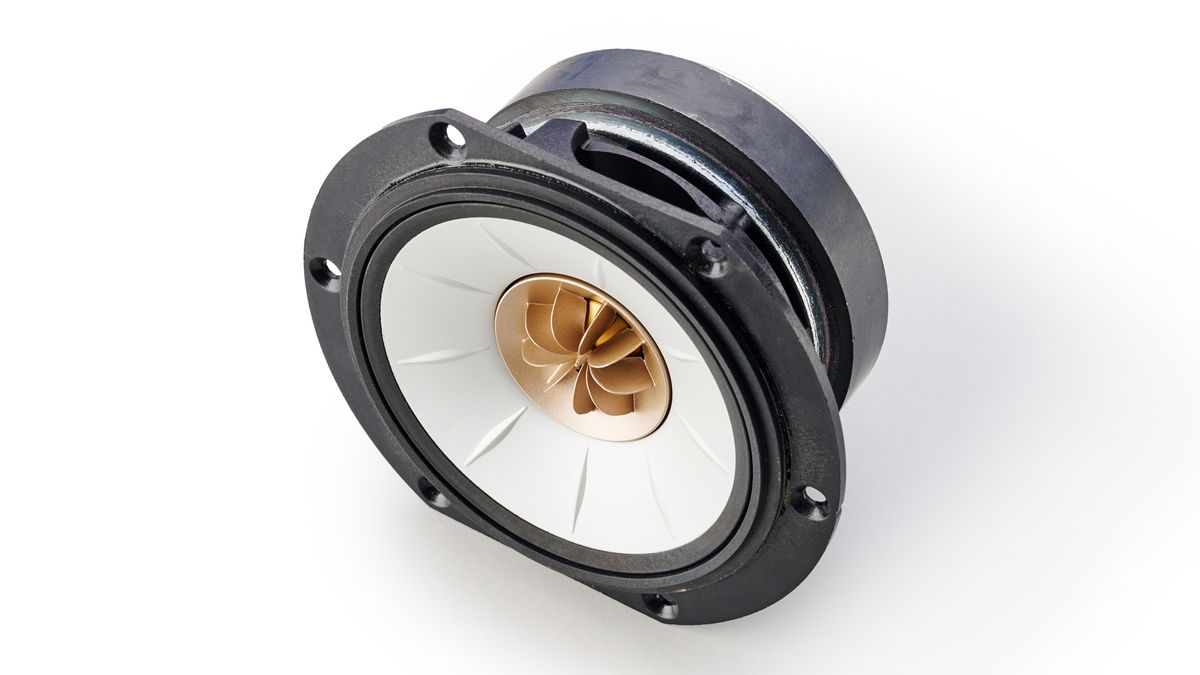 Active floorstanders: KEF LS60 Wireless