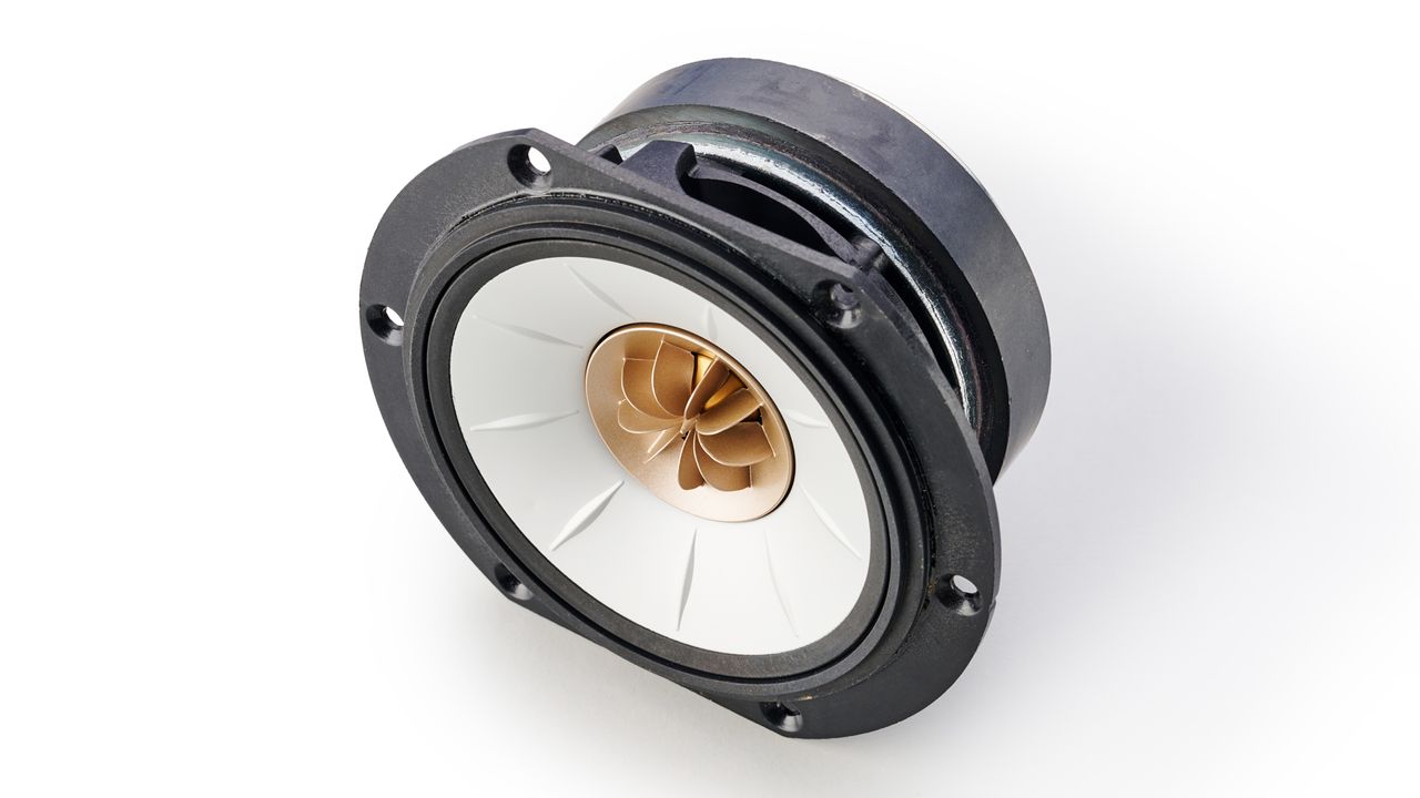 Active floorstanders: KEF LS60 Wireless
