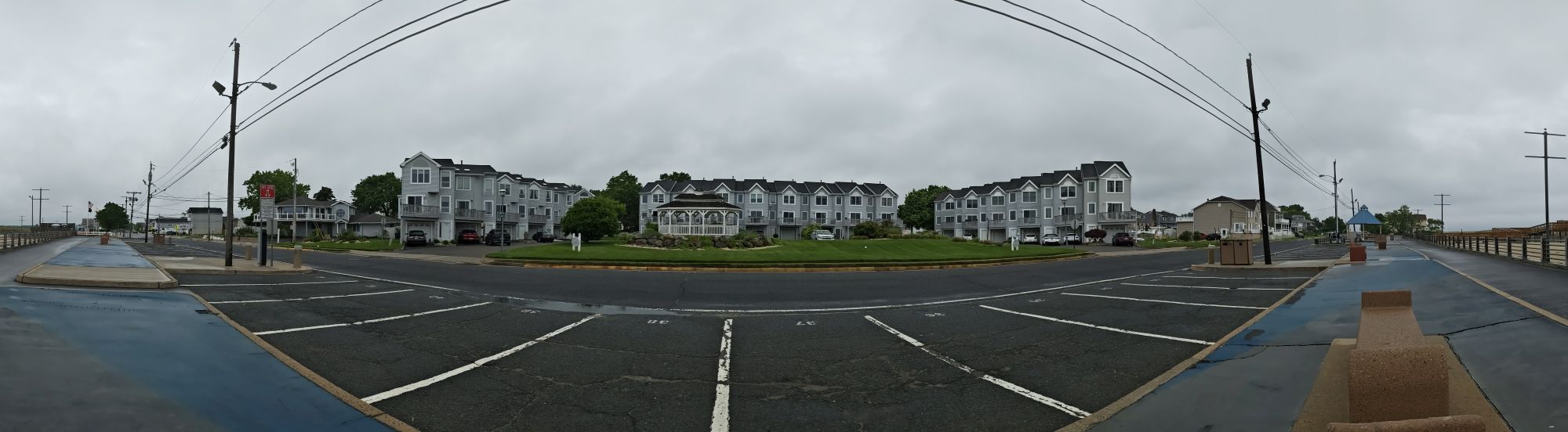 Motorola Razr Plus 2024 panorama sample.