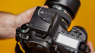 Elinchrom Skyport flash trigger on Canon DSLR