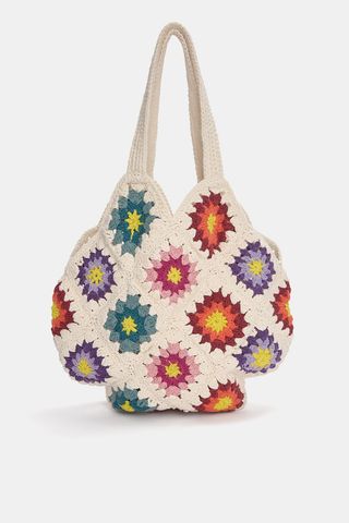 Pull 
Bear, Crochet Tote