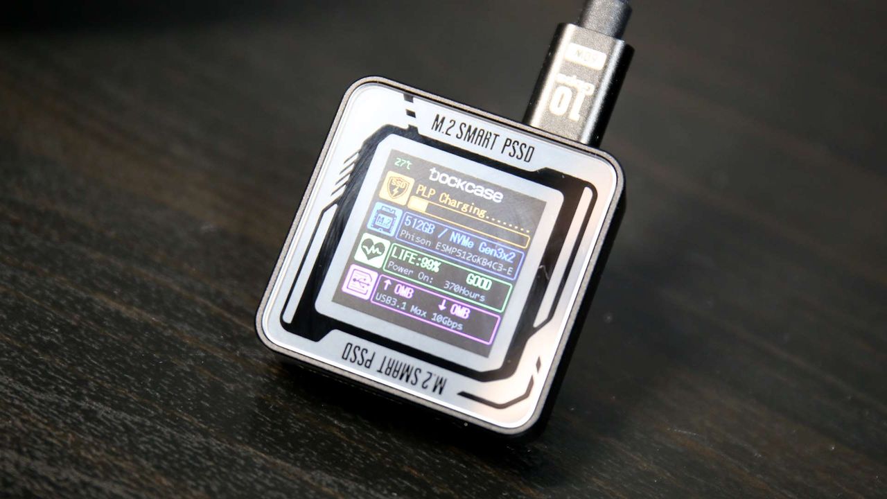 DockCase Pocket Smart SSD enclosure
