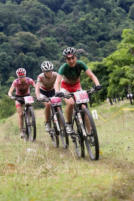 The top three riders in the women's category: Eva Lechner, Maja Wloszczowska and Lea Davison