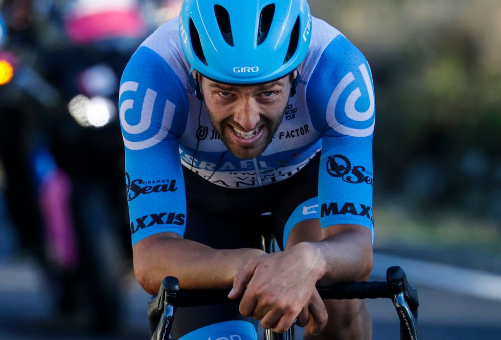 Team Israel StartUp Nation rider Englands Alex Dowsett C competes during the 8th stage of the Giro dItalia 2020 cycling race a 200kilometer route between Giovinazzo and Vieste on October 10 2020 Photo by Luca Bettini AFP Photo by LUCA BETTINIAFP via Getty Images