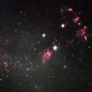 Hubble Supernova Bubbles