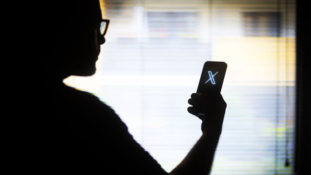 your-iphone-x-app-may-be-leaking-your-data-techradar