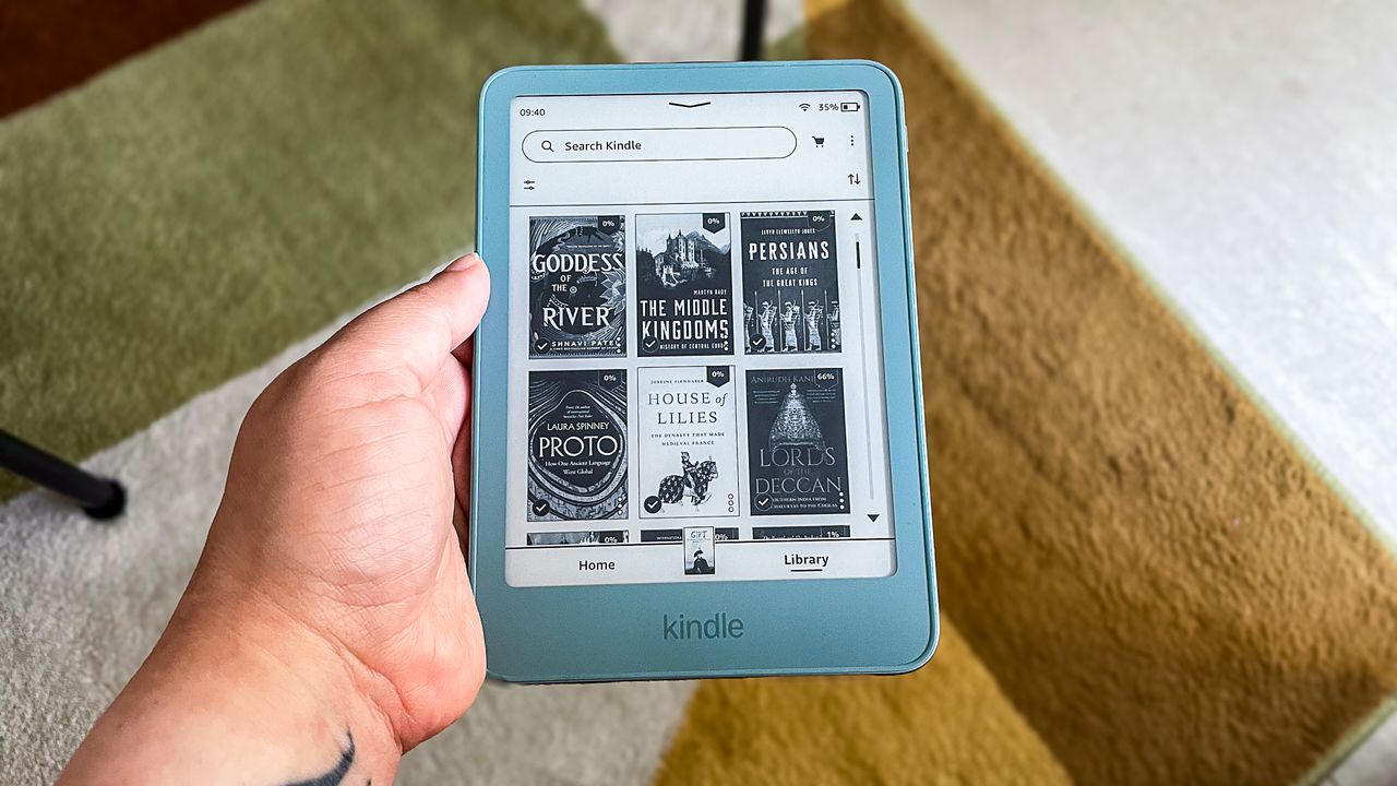 The Library tab on the Amazon Kindle 2026 showing tiles of book covers