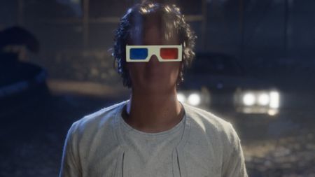 Michael Myers wears a pair of 3D glasses in Halloween the Game.