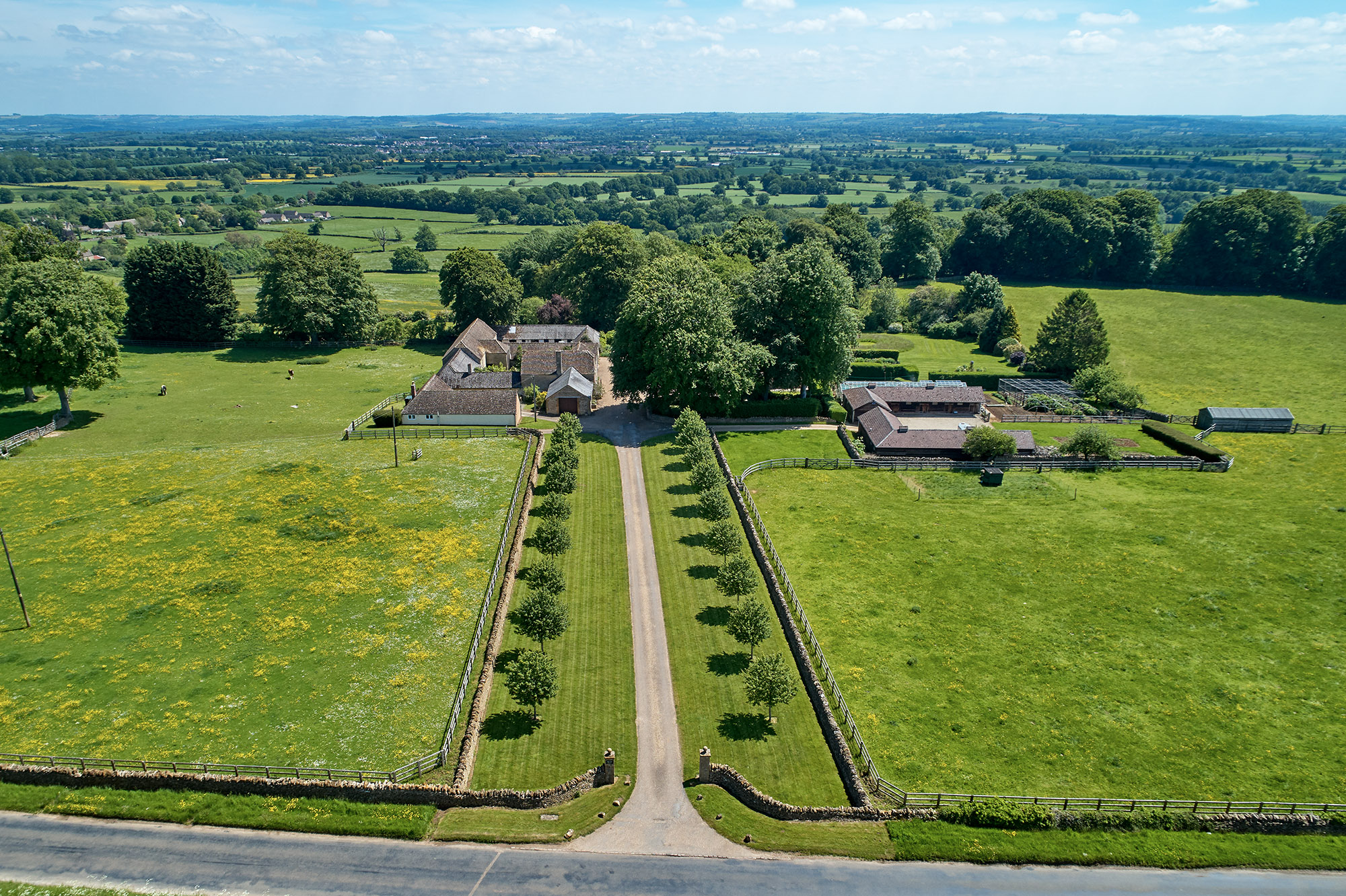 Hill-Top-House-Gloucestershire_10.jpg