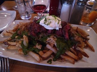 BlackBerry KEYone low light sample photo