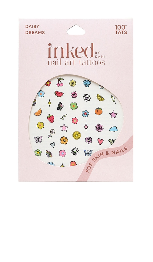 Daisy Dreams Nail Art