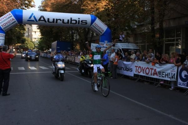 Ricardo Mestre (Palmeiras Resort - Tavira) wins the stage