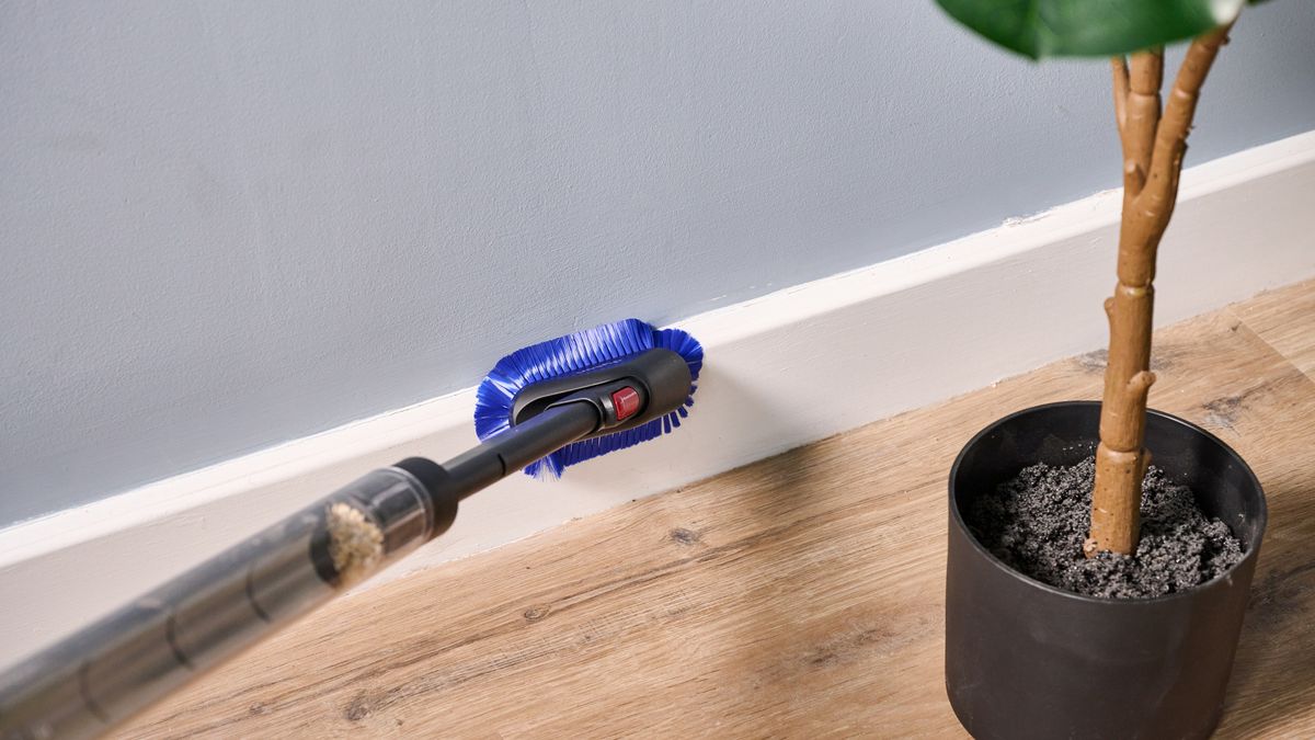 Dyson Pencilvac