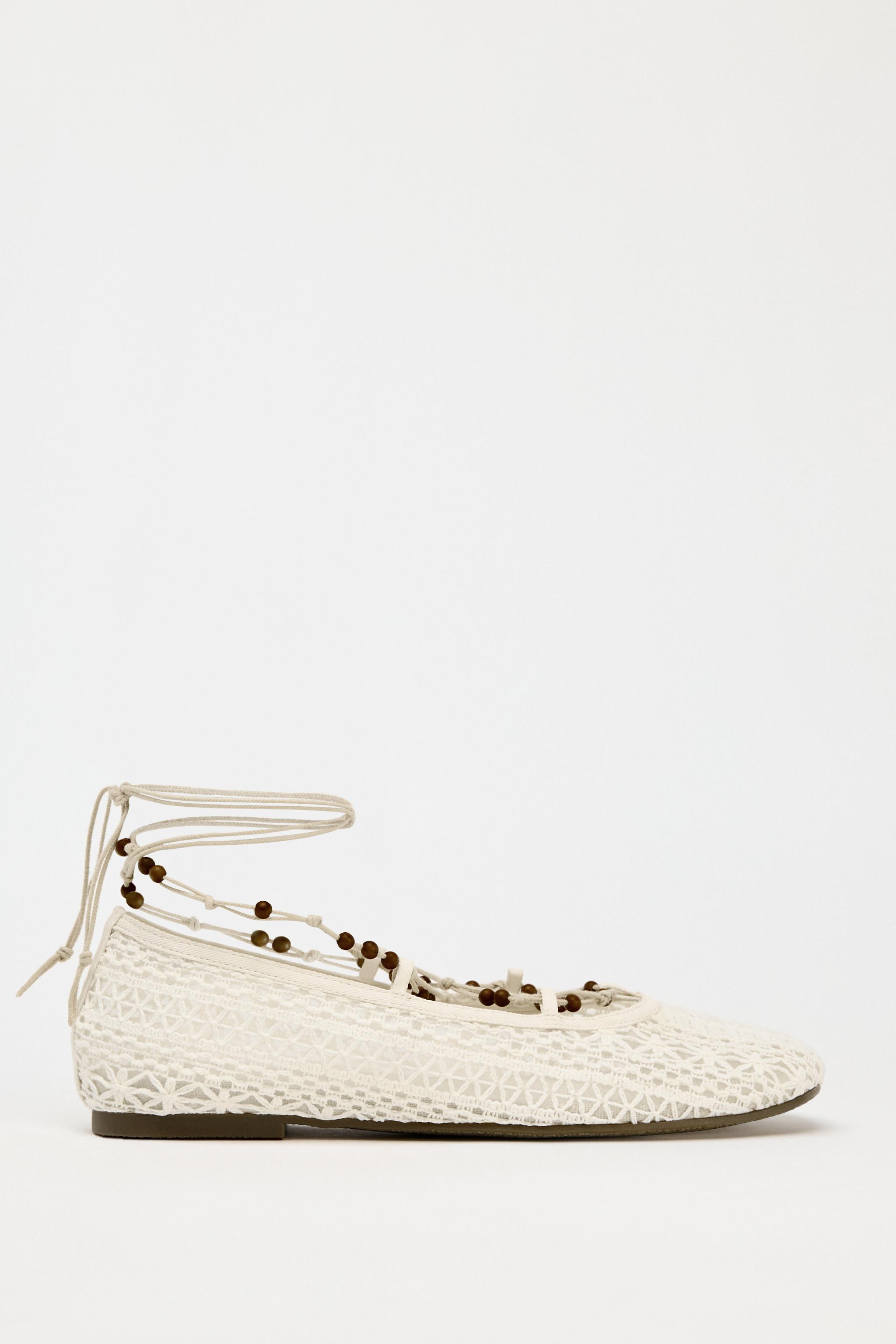 Crochet Ballerinas With Beads