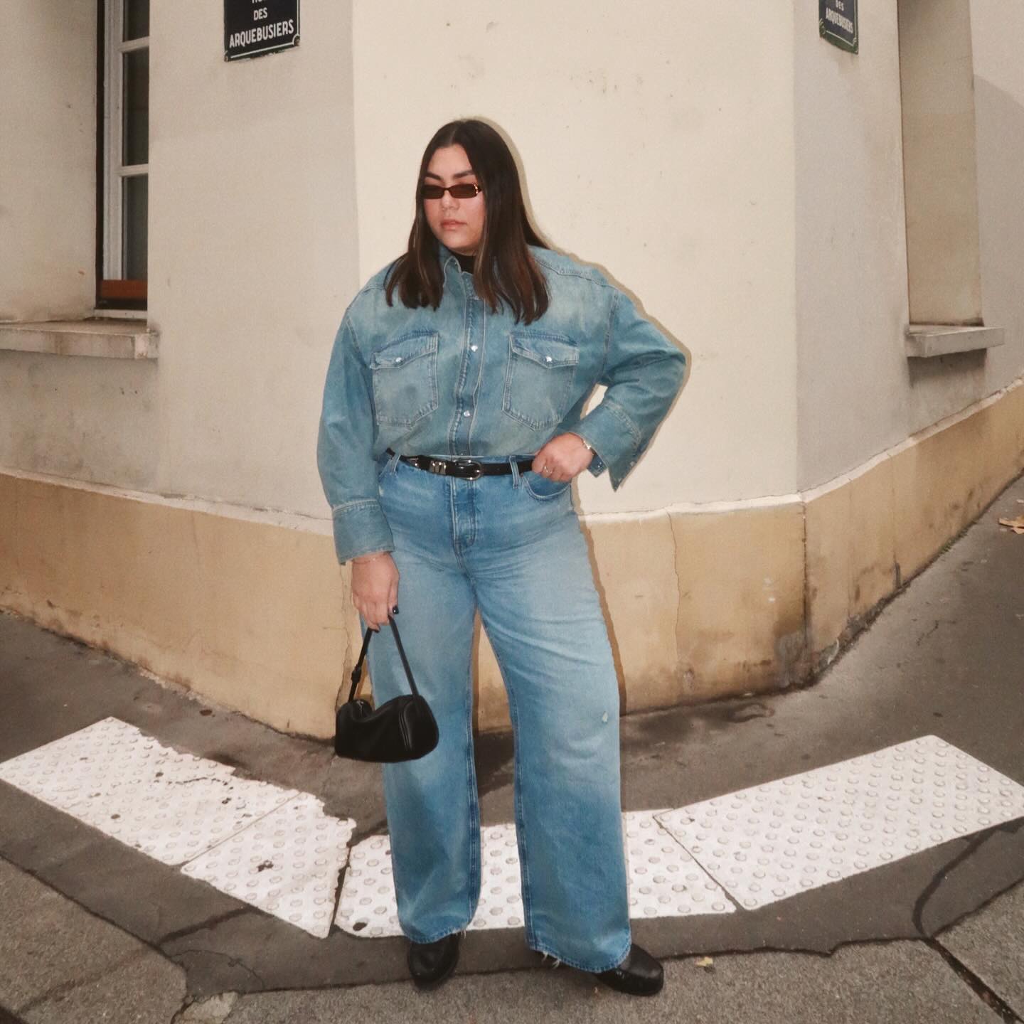 Who What Wear editor Ana Escalante wears plus size basics.