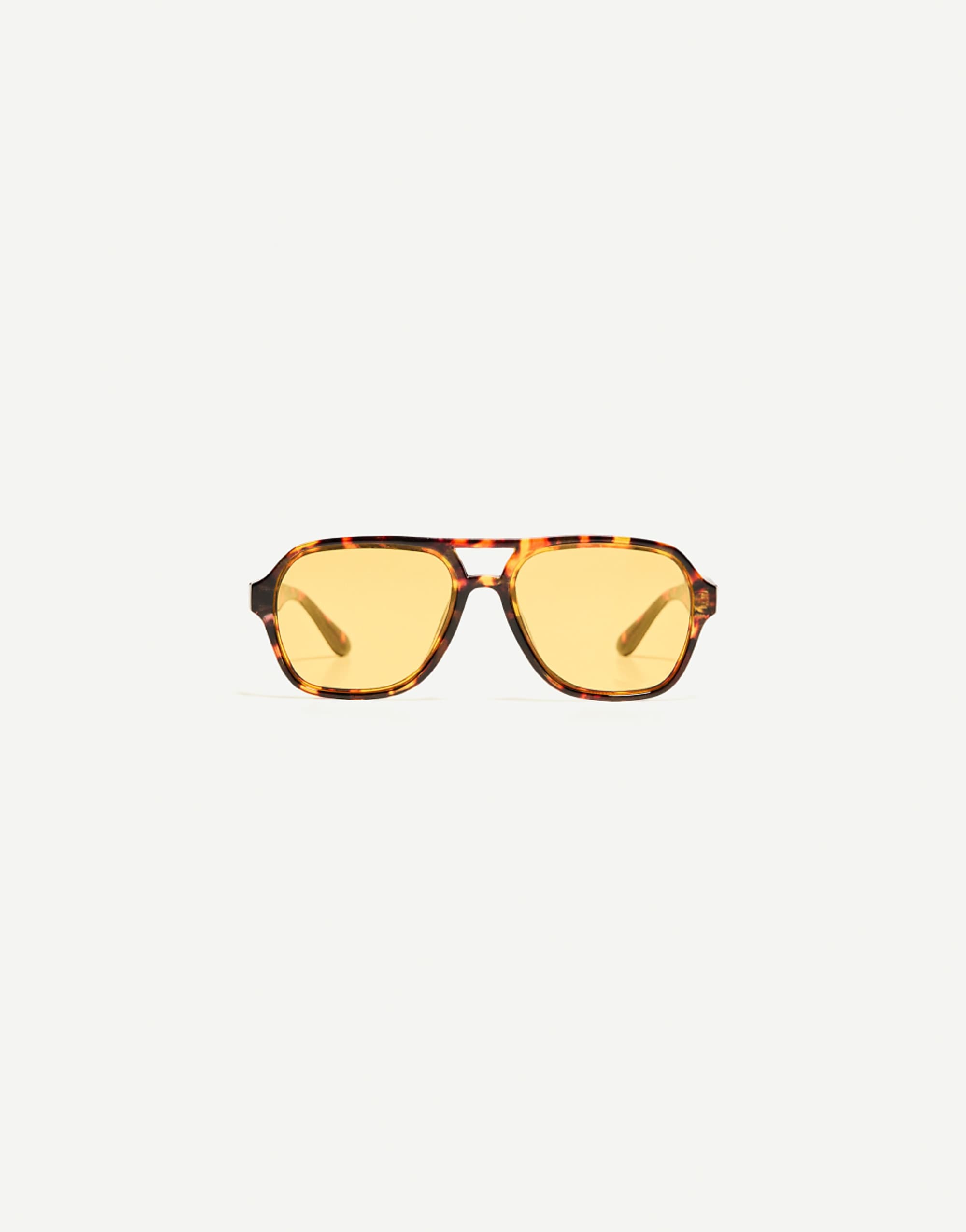 Bershka Retro Sunglasses in Brown