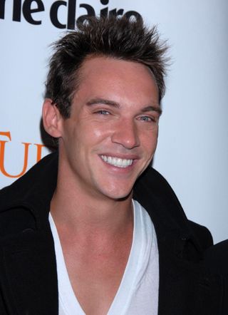Jonathan Rhys Meyers to star as Henry XIII
