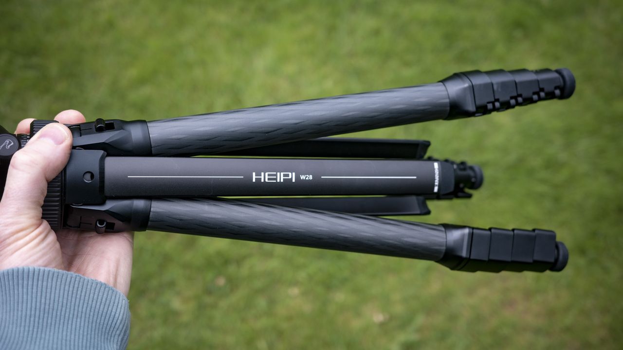 Heipi 3-in-1 travel tripod outdoors