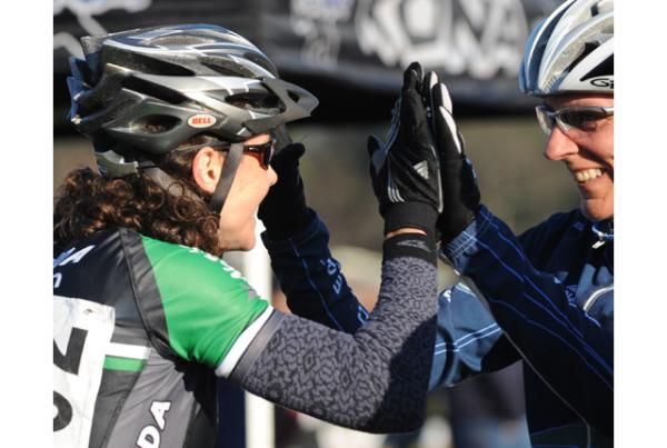 Mary Mcconneloug (Kenda - Seven - NoTubes), left, celebrates her win.