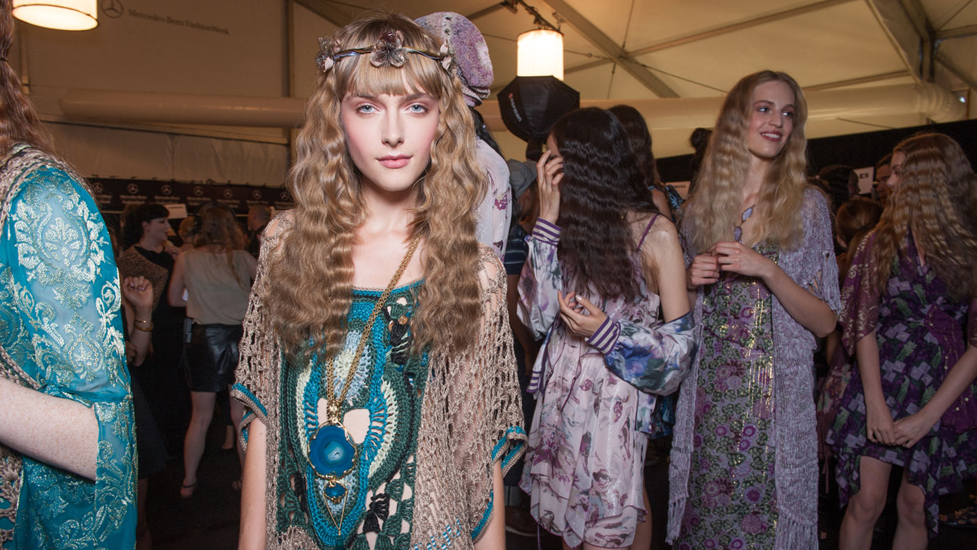 ss14-backstage-imagecanna-sui.jpg