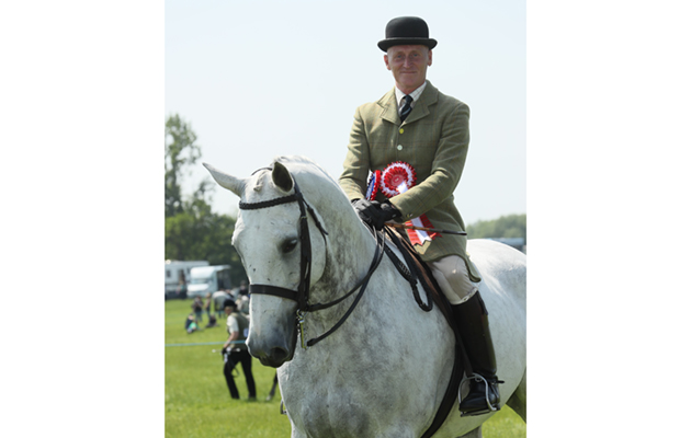 AMATEUR HUNTER CHAMPIONSHIP CHAMPION 458 HONOUR N GLORY R: Andrew German