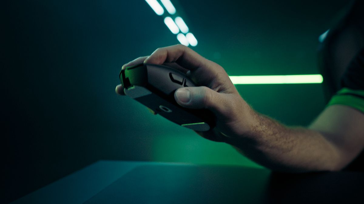 Image of the Razer DeathAdder V4 Pro wireless gaming mouse.
