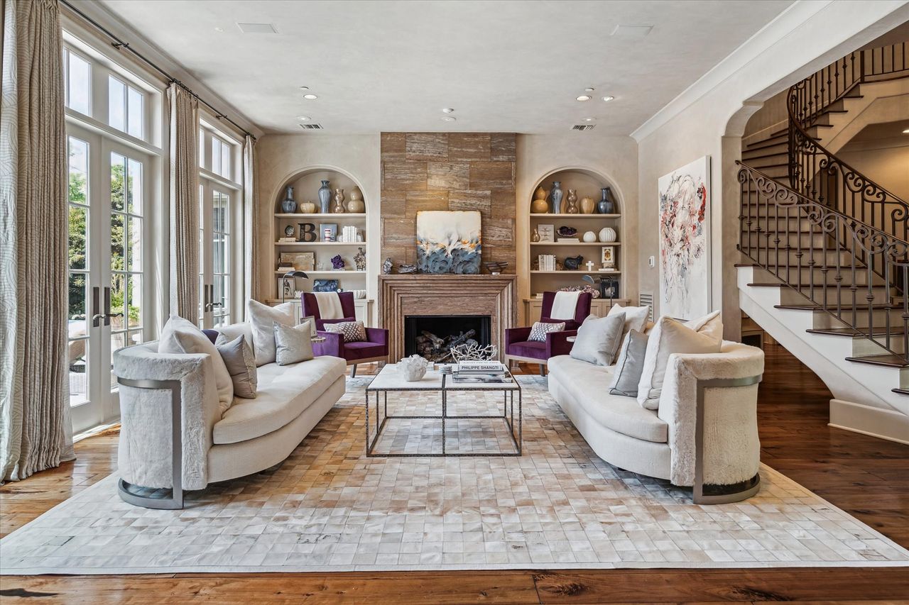 A home for sale in Houston, Texas.