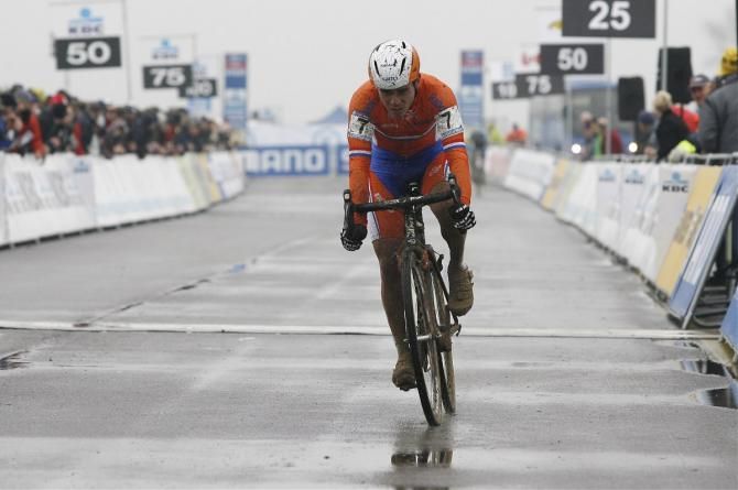 Michiel van der Heijden (Netherlands) crosses the finish line for 2nd place.