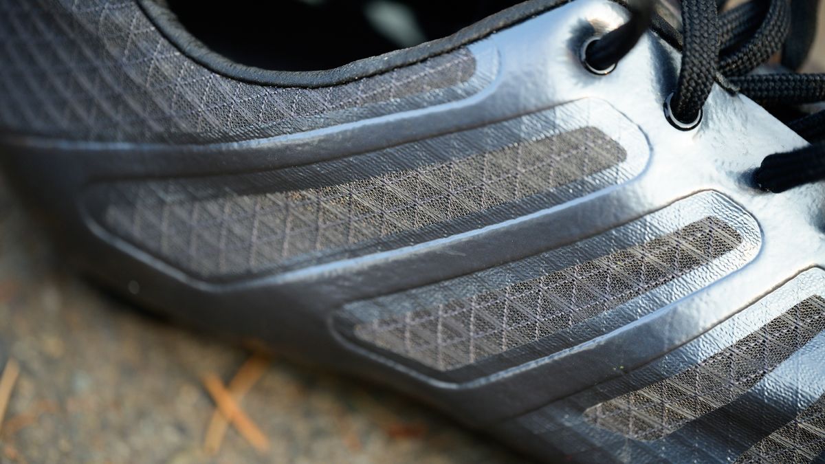 2020 Giro Empire SLX detail of upper