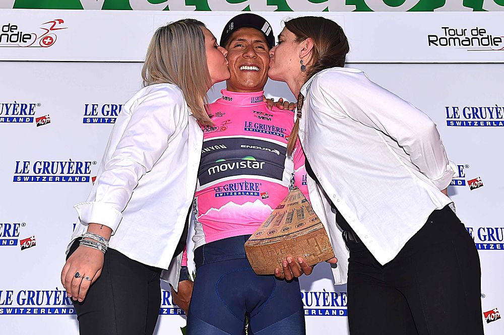 Nairo Quintana (Movistar) in the pink jersey