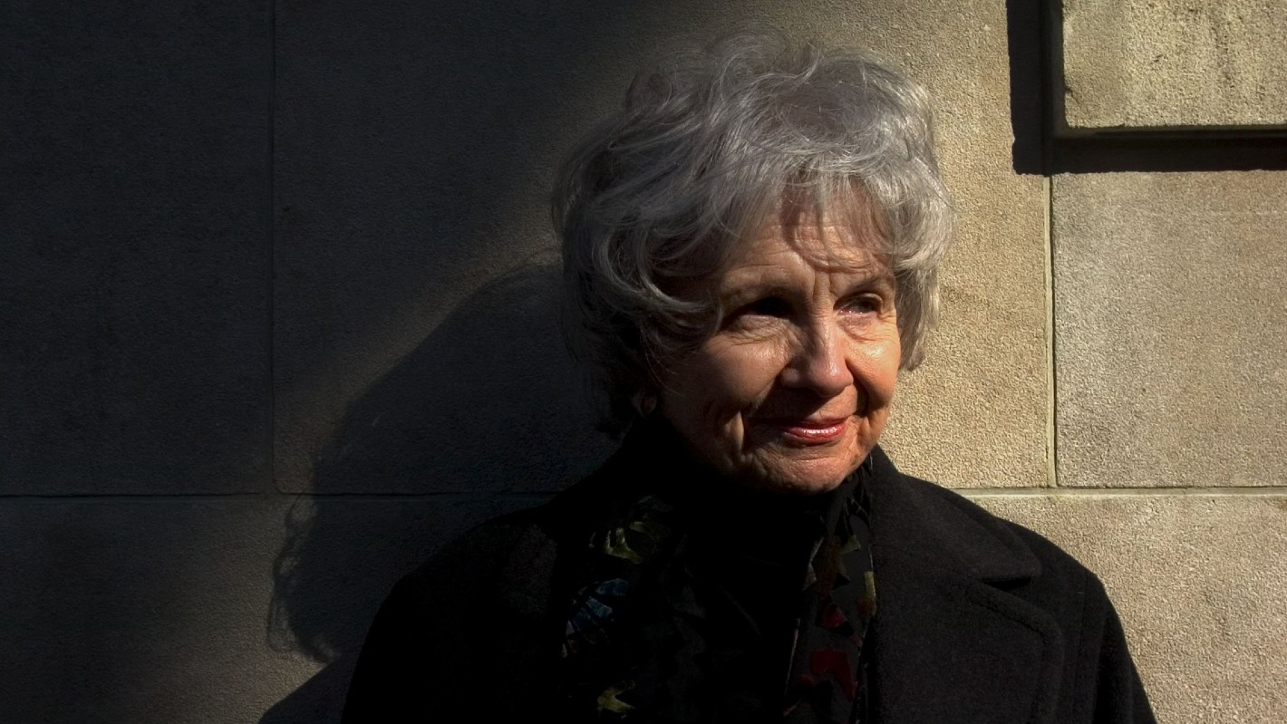  The Alice Munro claims rocking the literary world 
