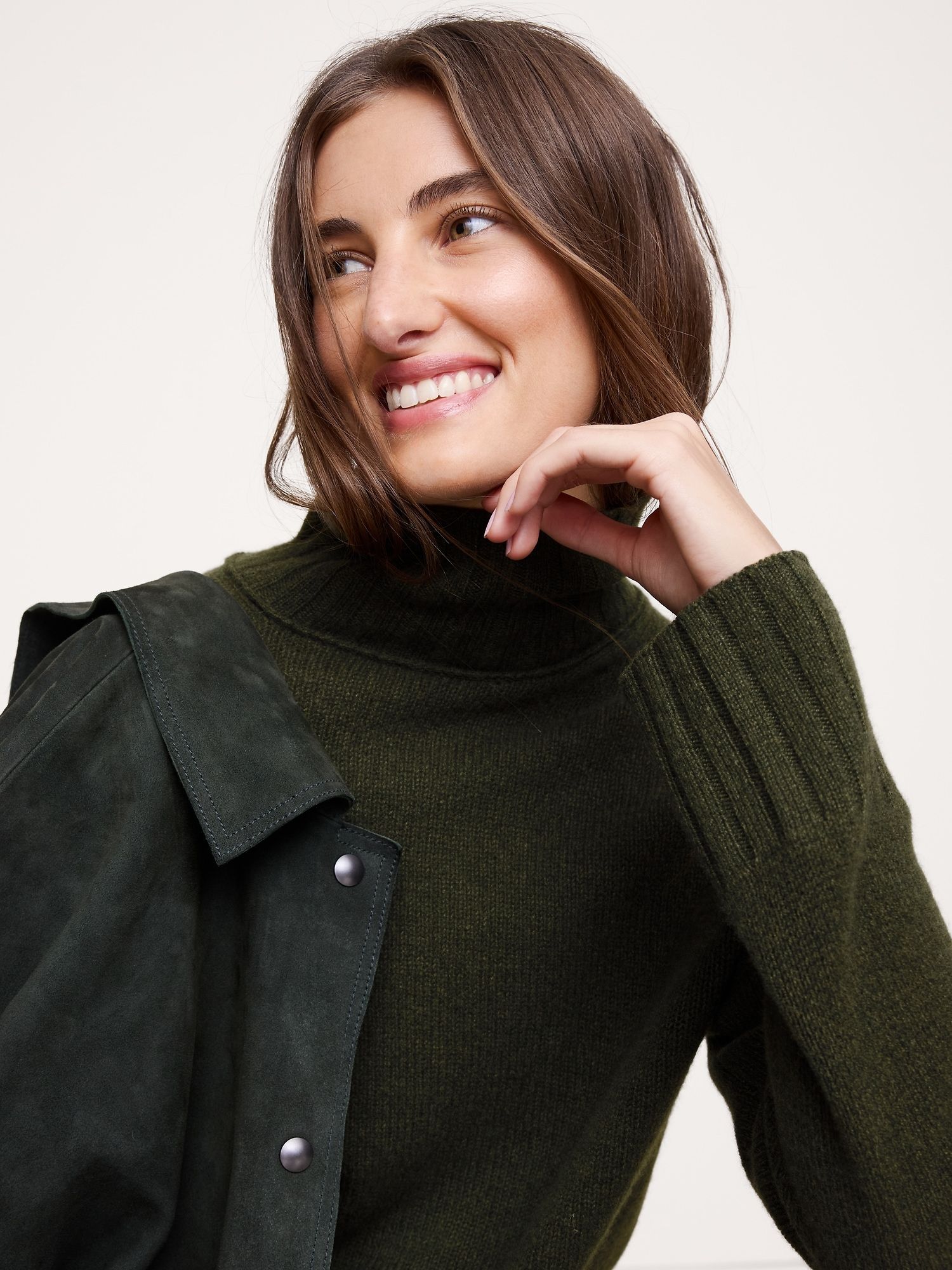Oversized Cashmere Turtleneck Sweater