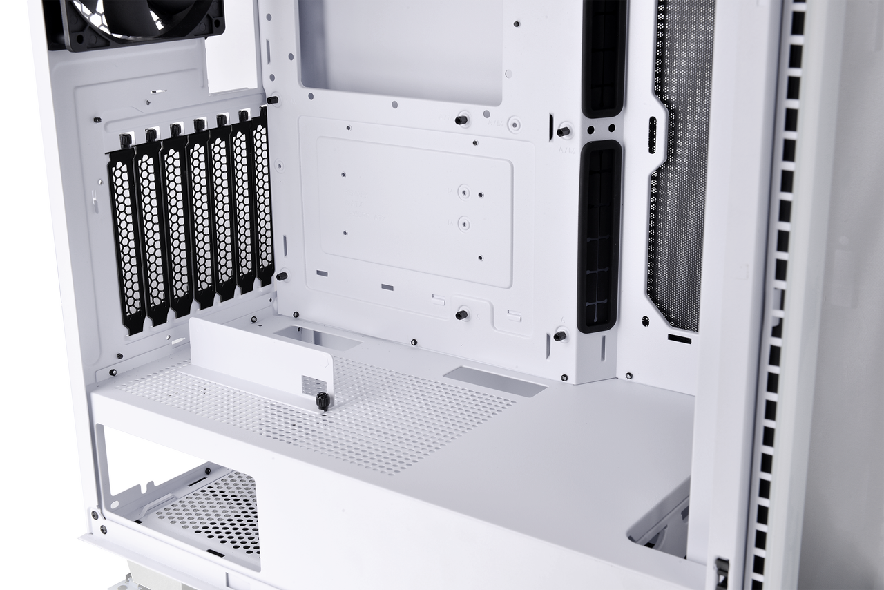 Thermaltake Divider 300TG Chassis