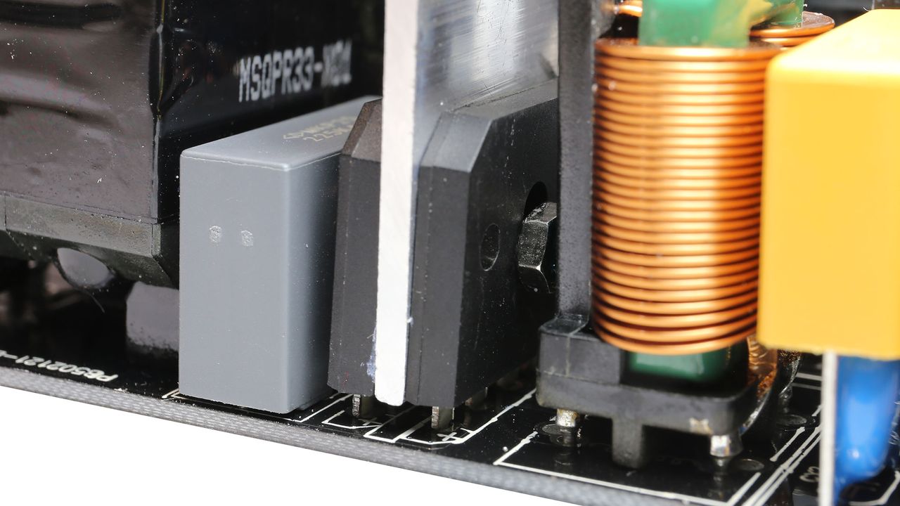 GP-P750GM