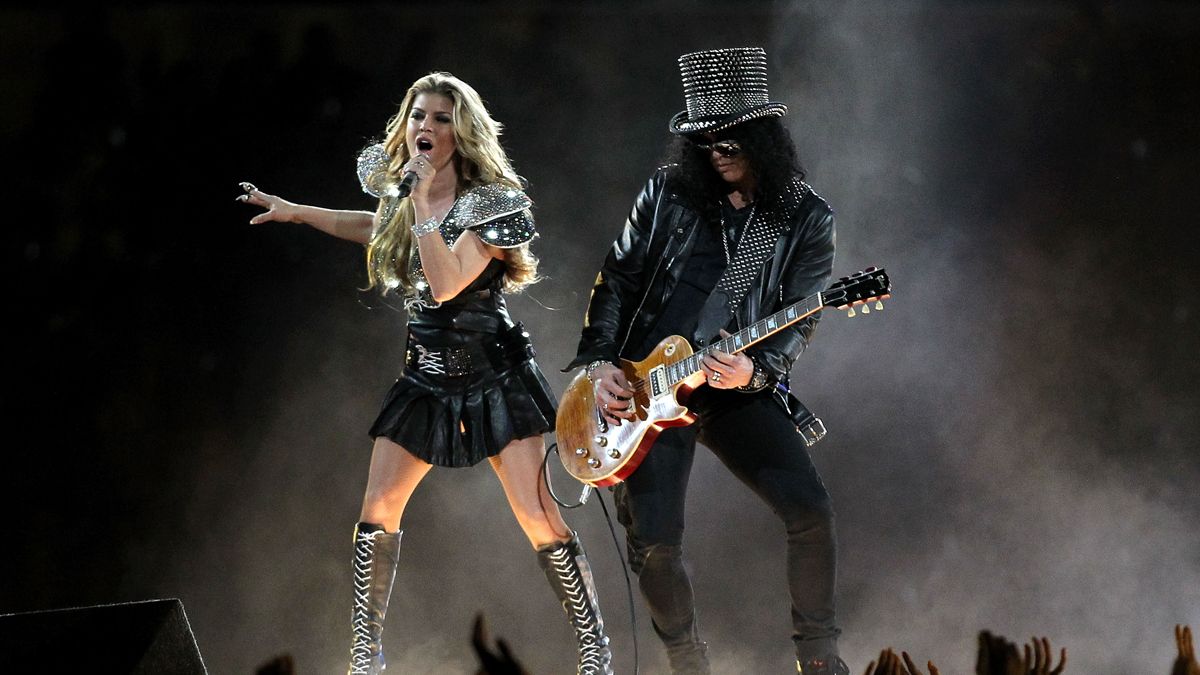 Slash Reveals The Story Behind His Infamous Top Hat