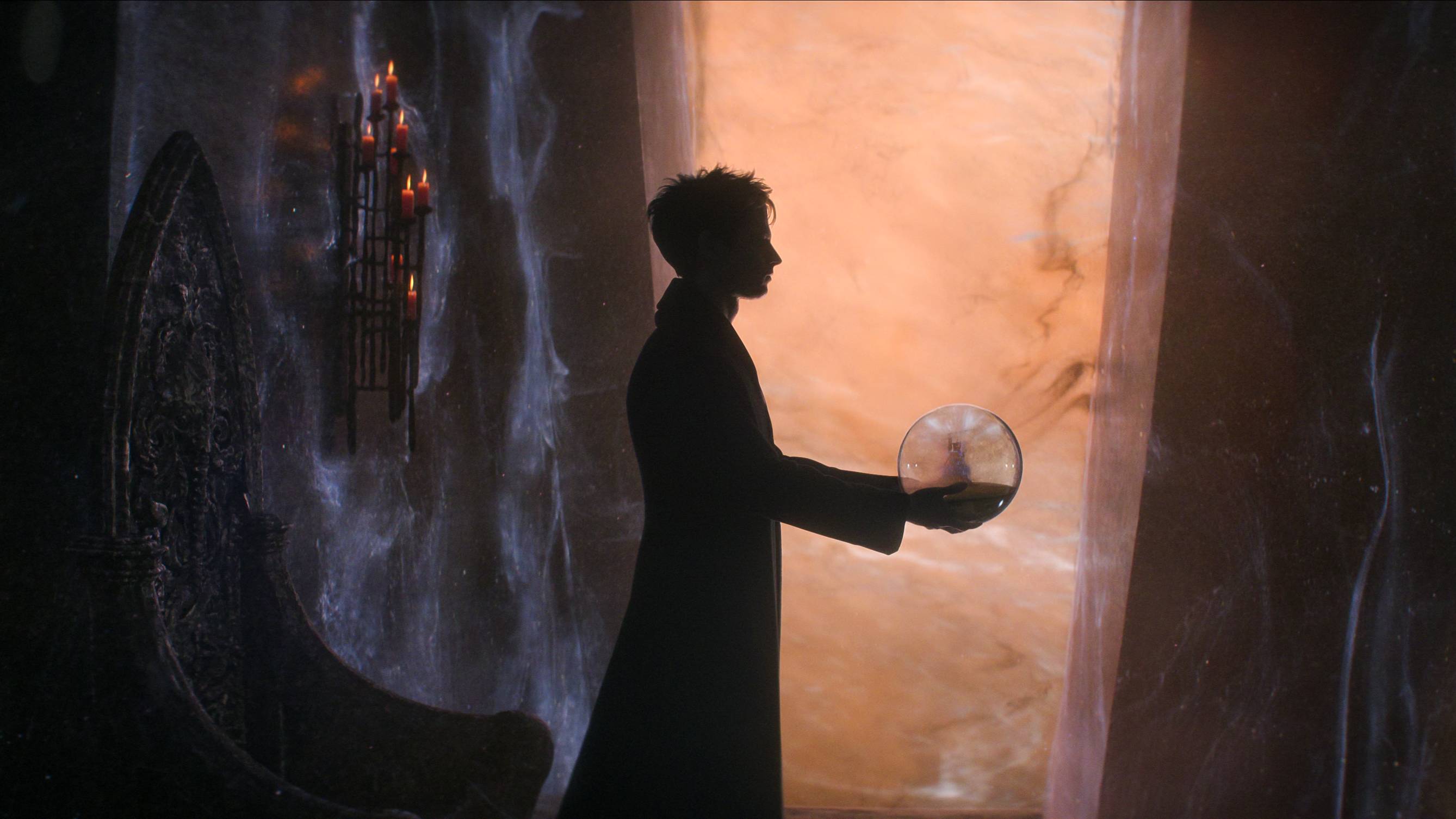 Tom Sturridge as Dream in The Sandman season 2