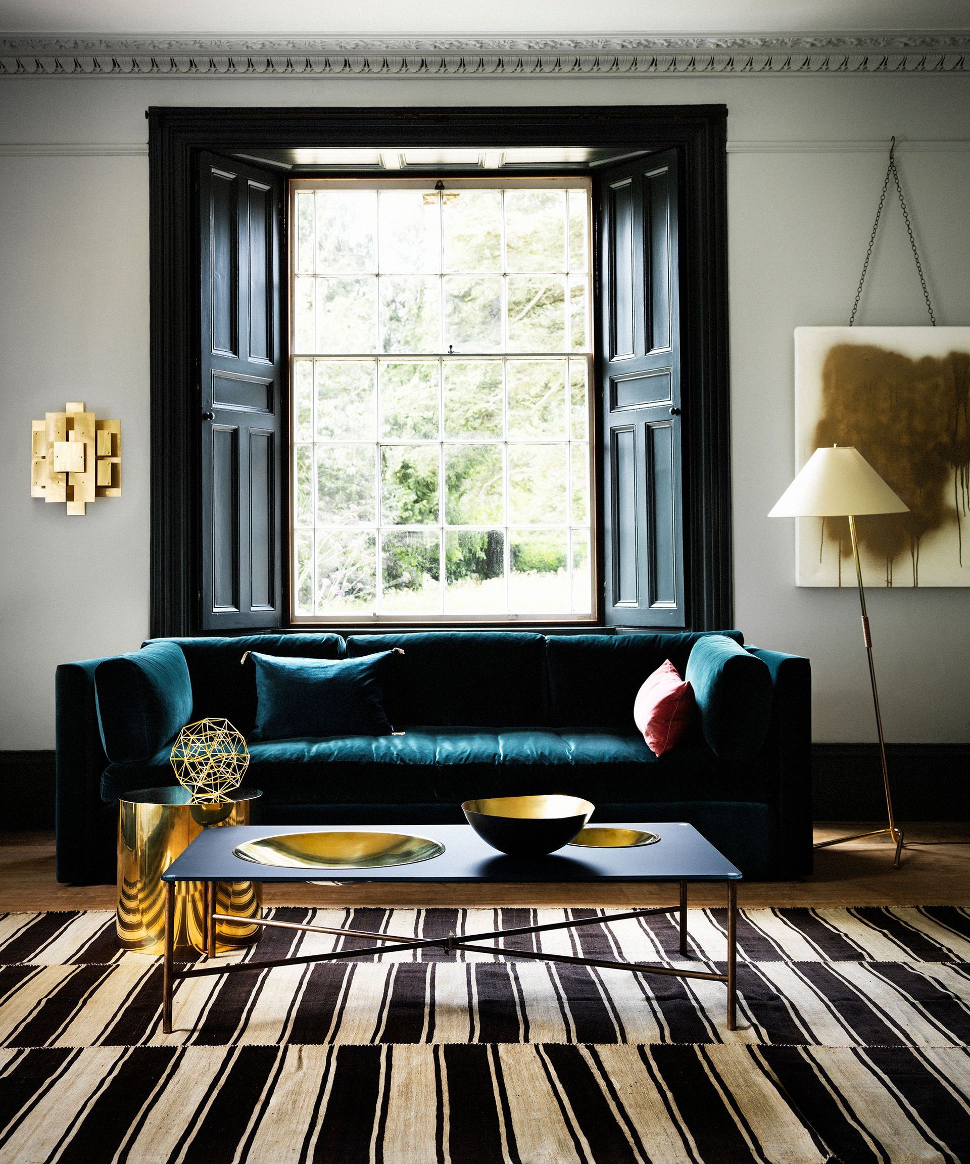 Living room ideas in metallics