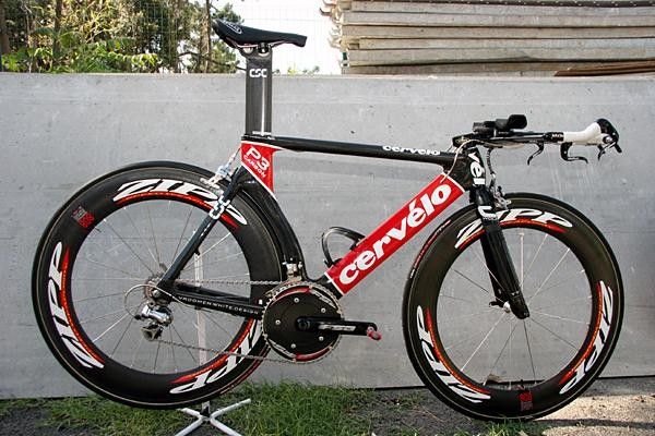 Ivan Basso's Cerv&eacute;lo P3 Carbon TT bike
