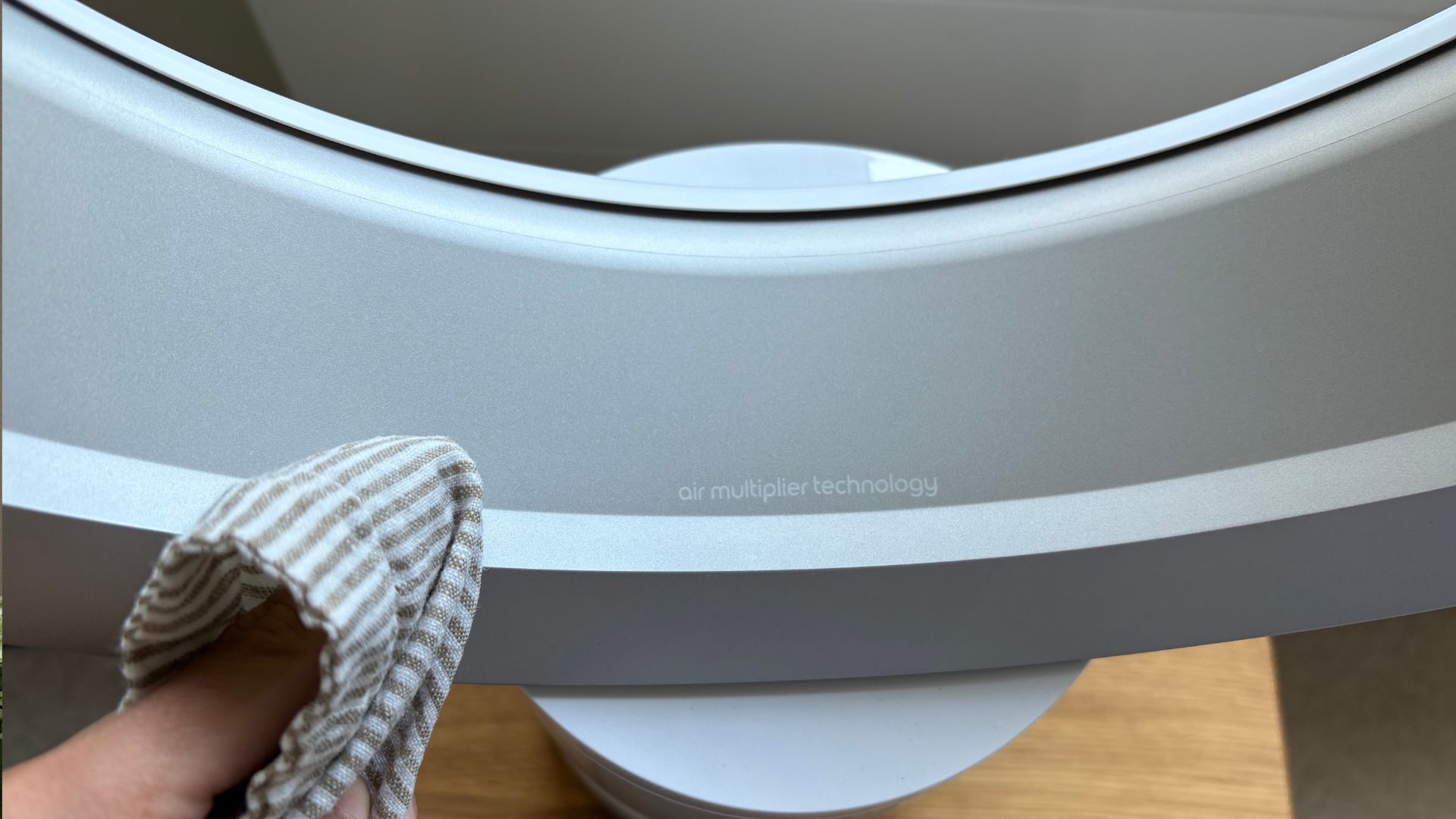 Cleaning the Dyson CF1 Cool Fan