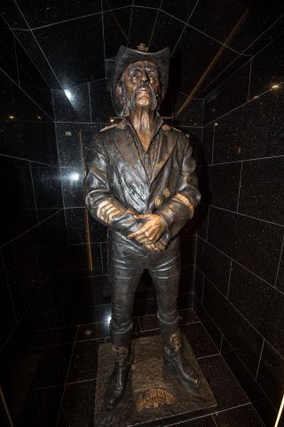 The Lemmy statue