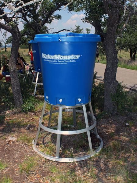 These giant blue tubs were scattered around the start area. Each 'Water Monster' holds 475L (125 gallons) of fluid accessible from six self-serve outlets and can be refilled via the standard hose hook-up.