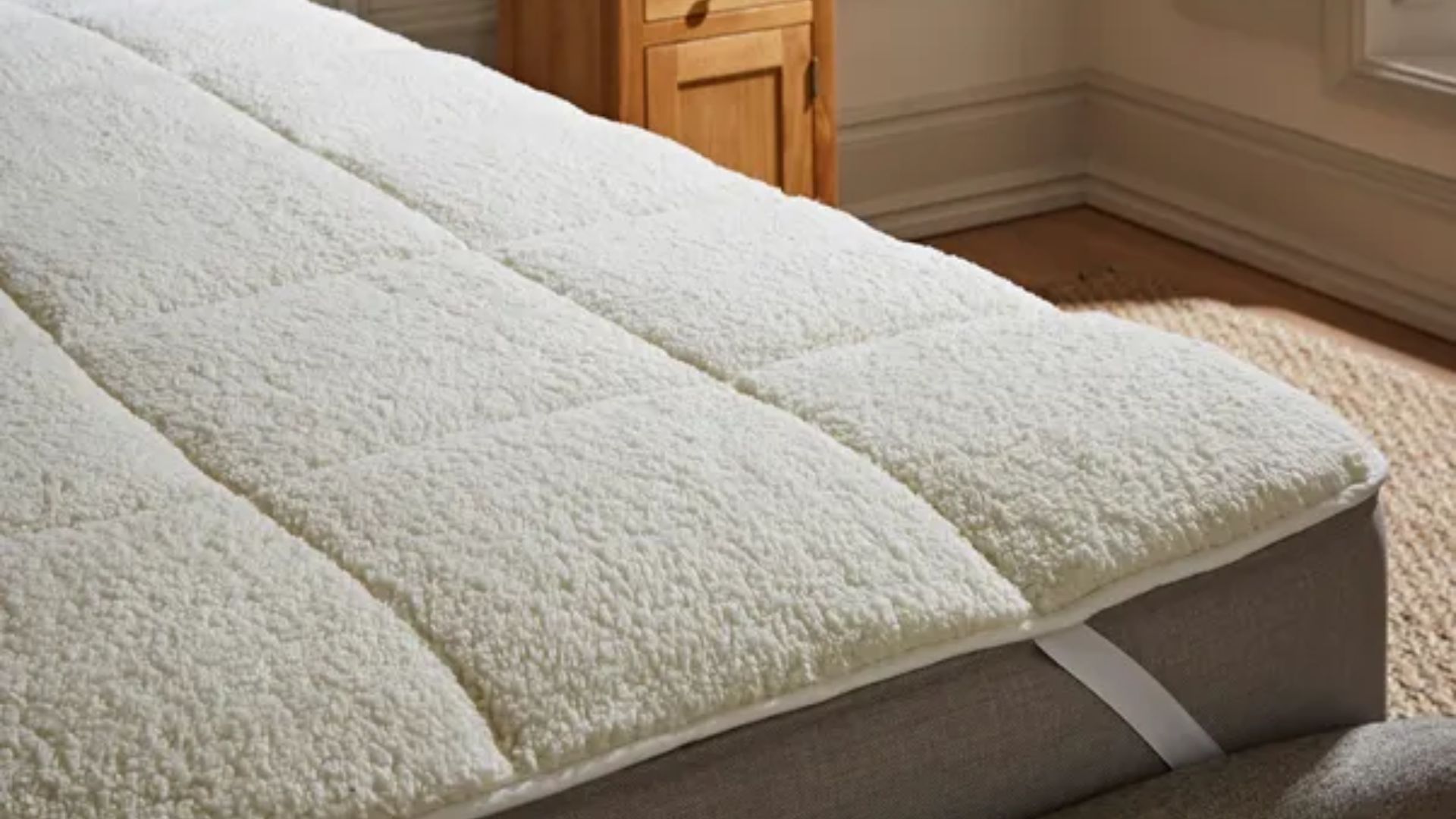 Dunelm Teddy Electric Blanket review bestseller for a reason Woman