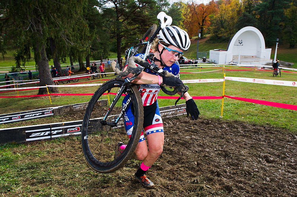 Ellen Noble (USA) Jam-NCC-Vittoria takes the barriers during the final laps of the U23 womens race.