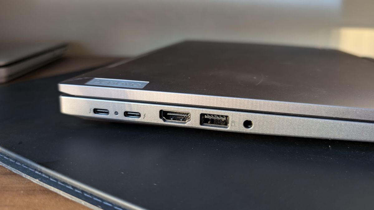lenovo thinkpad t14 gen 5 ports