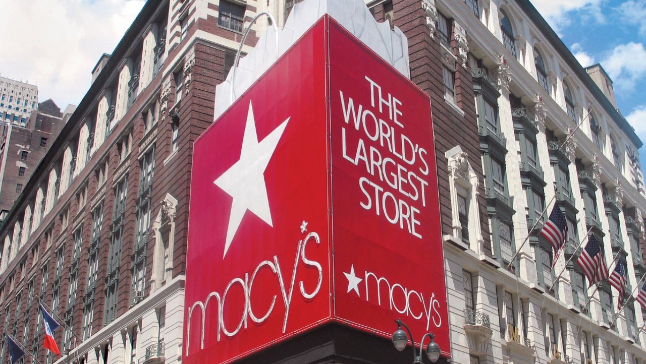 Macy&#039;s flagship store NYC